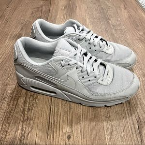 Nike Air Max 90 Men’s 11.5 Shoes